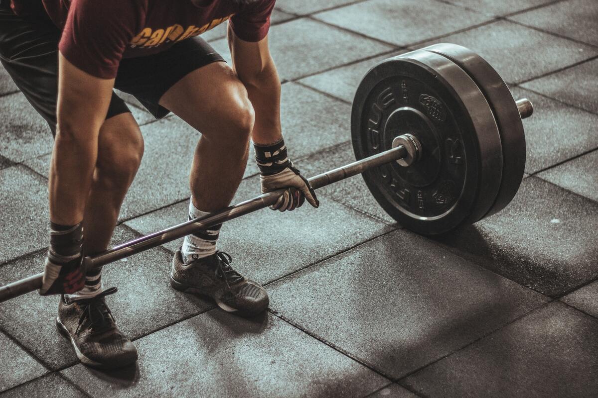спорт, спортивный зал, мужчина, штанга