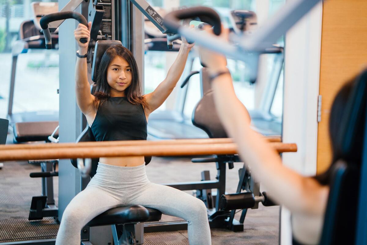 спорт, фитнес, спортивный зал, девушки