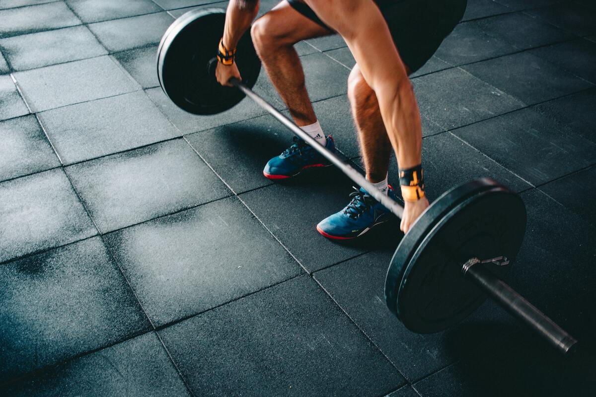 спорт, спортивный зал, мужчина, штанга
